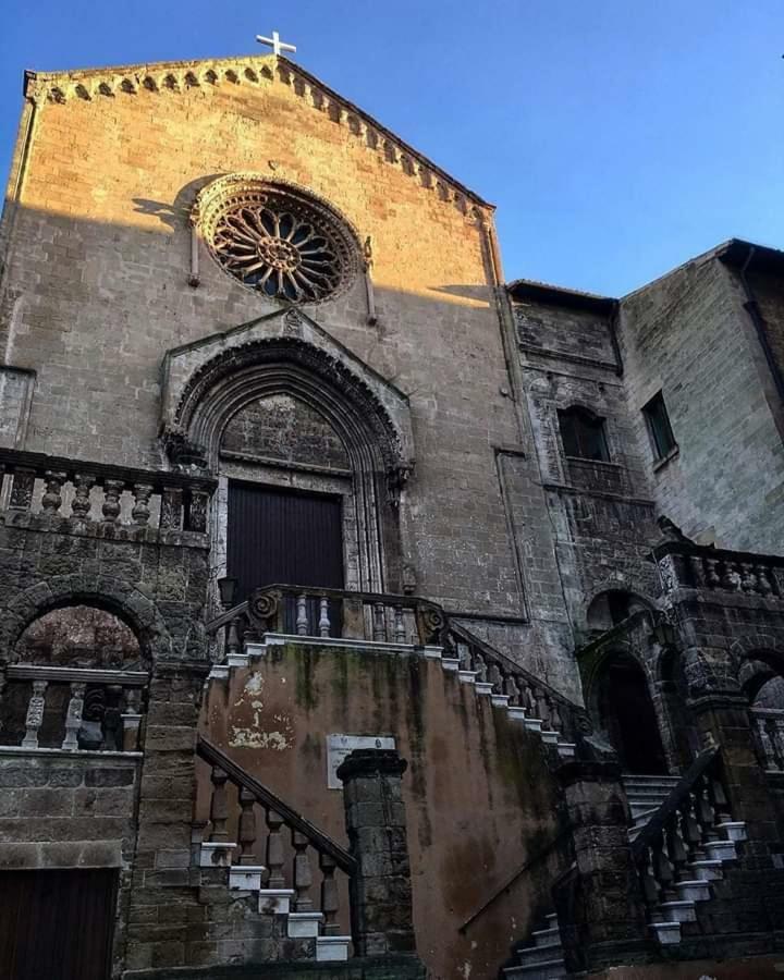 Отель Al Molo Sant'Eligio Таранто Экстерьер фото